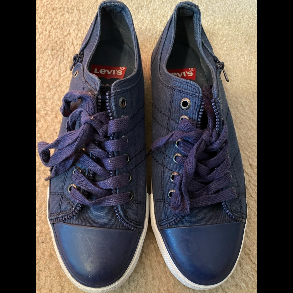 Levi’s Sneakers